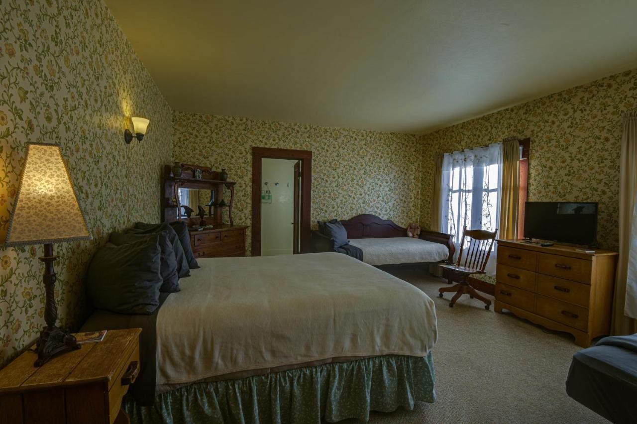 The Captains Quarters Fort Bragg Extérieur photo