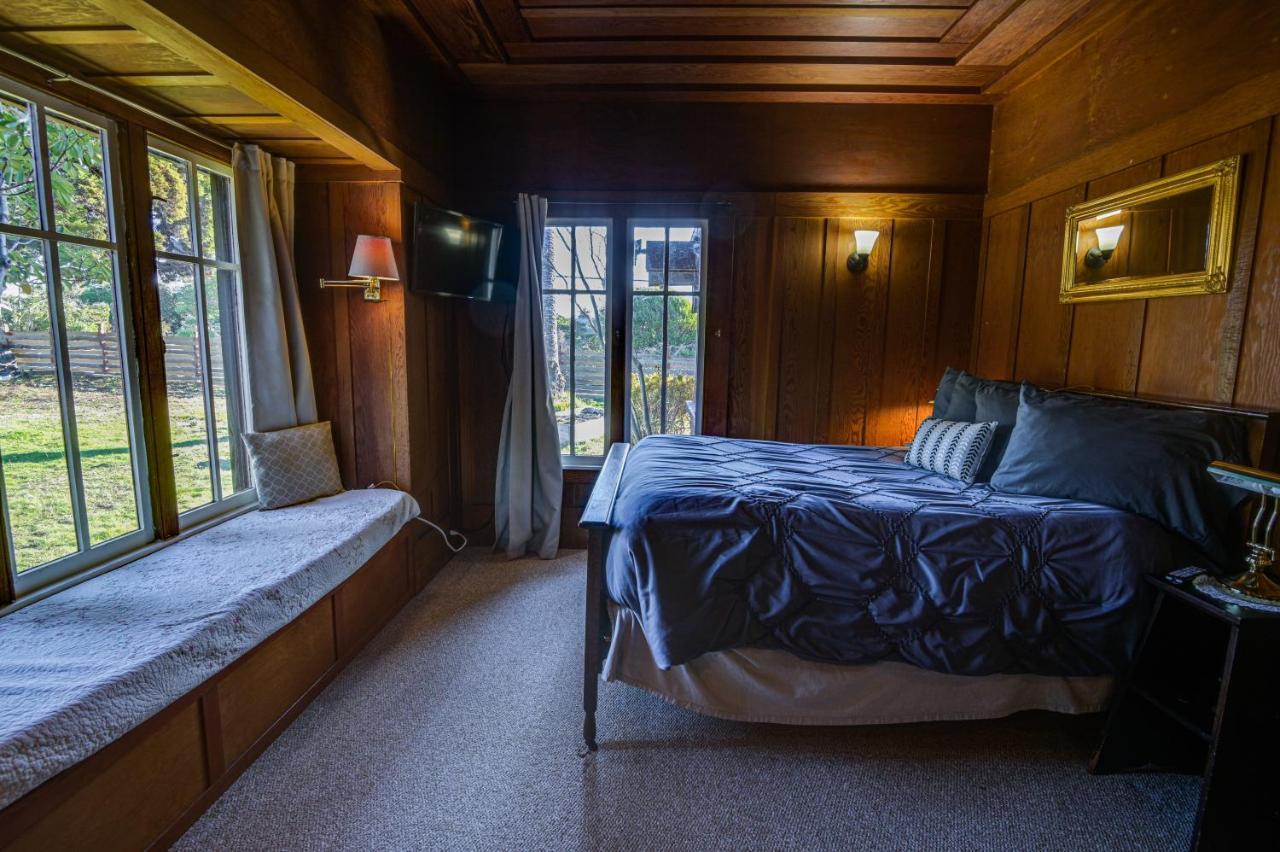 The Captains Quarters Fort Bragg Extérieur photo