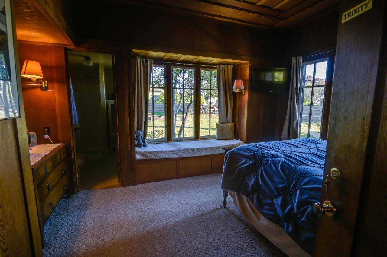 The Captains Quarters Fort Bragg Extérieur photo