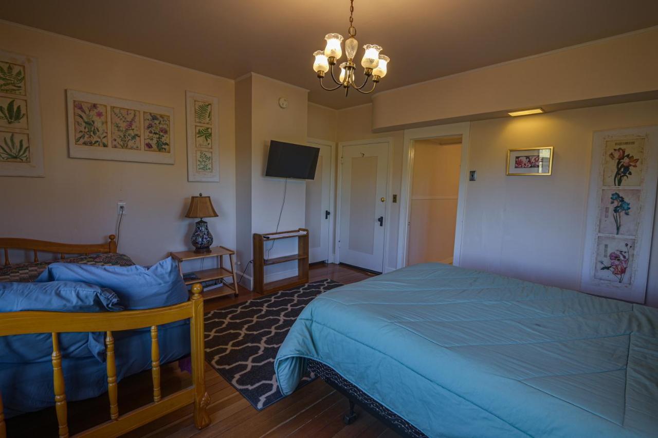 The Captains Quarters Fort Bragg Extérieur photo