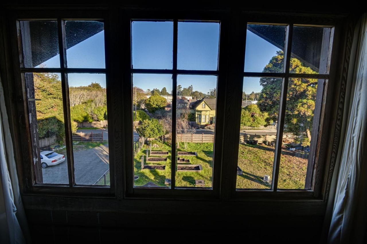 The Captains Quarters Fort Bragg Extérieur photo