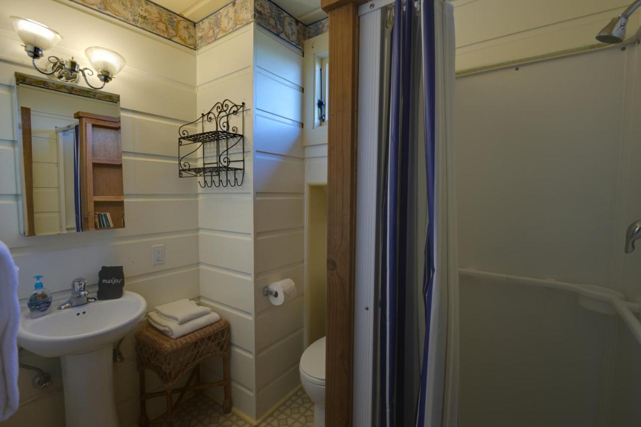 The Captains Quarters Fort Bragg Extérieur photo