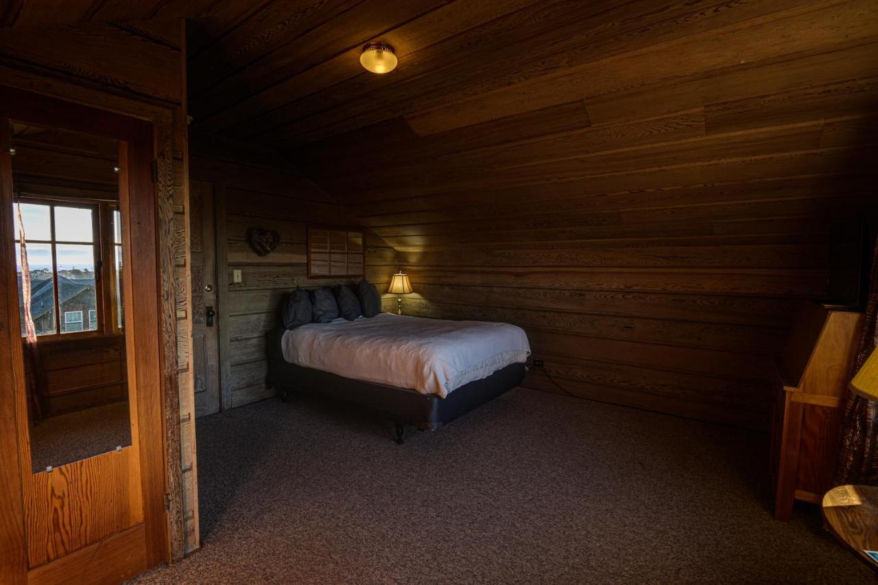 The Captains Quarters Fort Bragg Extérieur photo