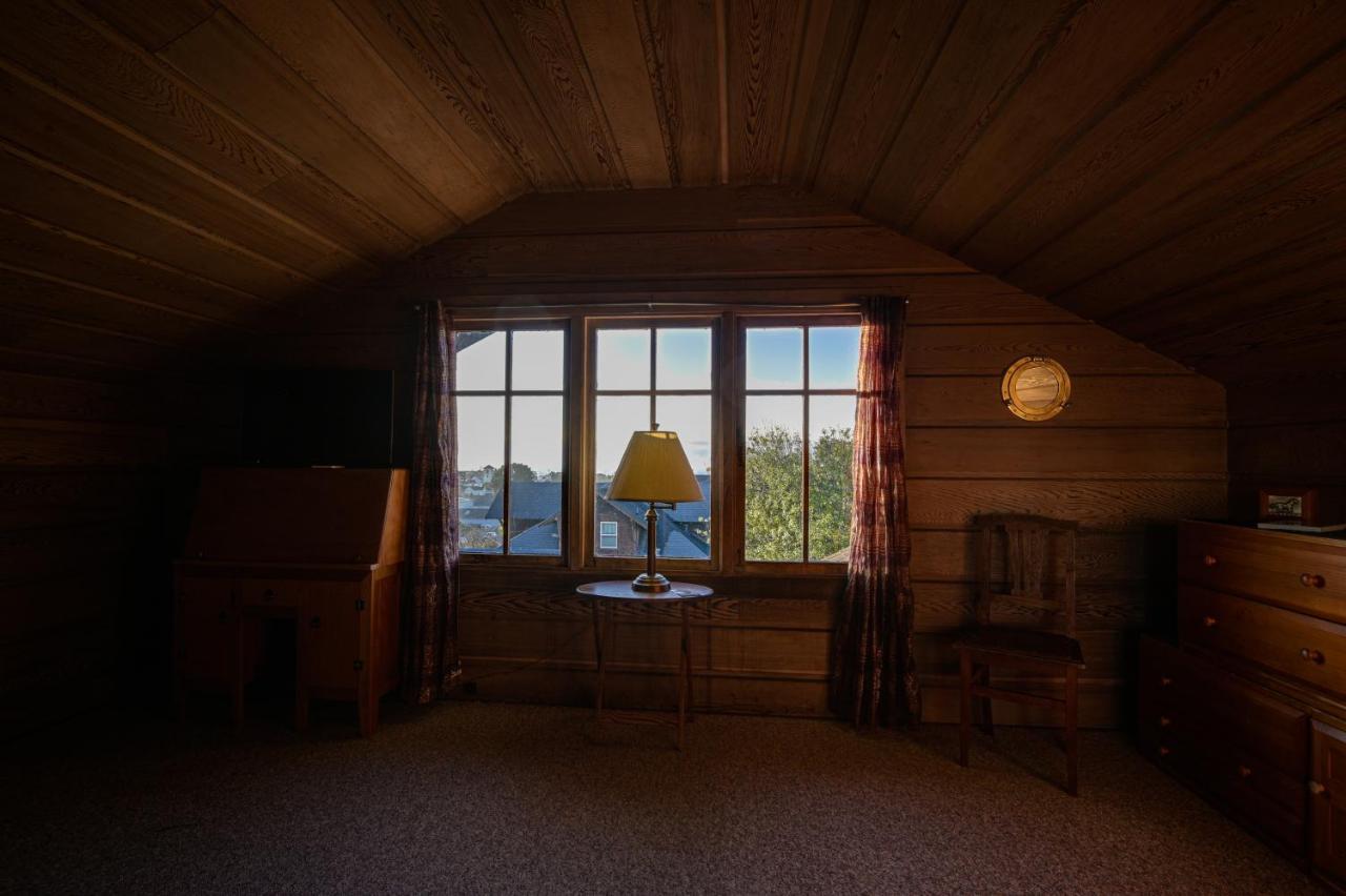 The Captains Quarters Fort Bragg Extérieur photo